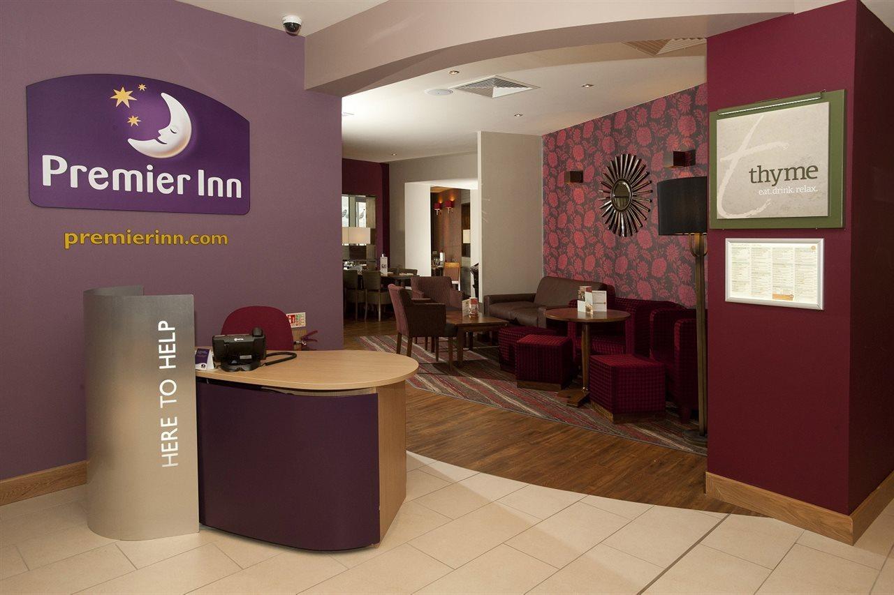 Premier Inn Belfast City Centre - Cathedral Quarter Exterior foto